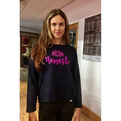 Step n pump Essentials Luxe Black- Hot Pink Namaste Yoga Top