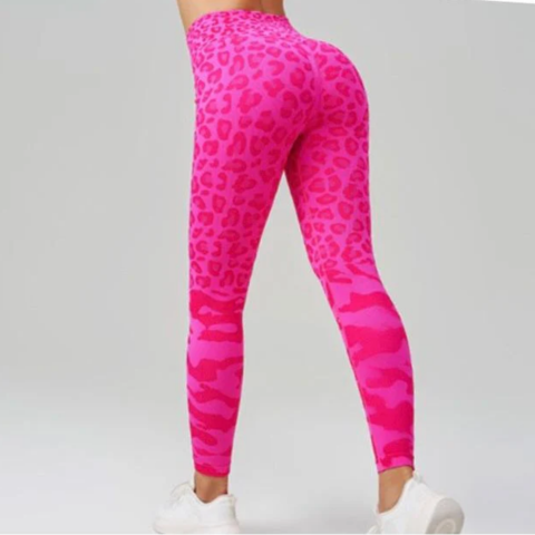 Step n Pump Exclusive Electric Pink Seamless Animal Print Leggings